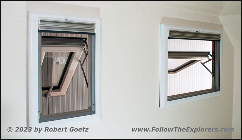 Shelter shutter Shelter shutter