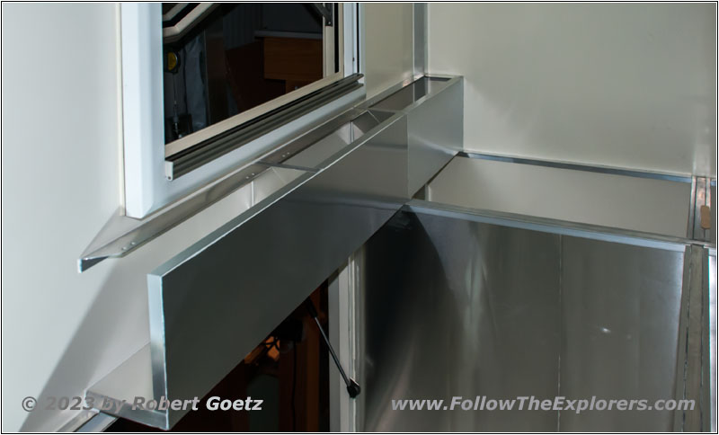 Shelter bed storage Shelter bed storage