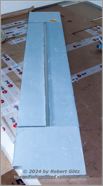 Shelter top bed storage bottom carrier Shelter top bed storage bottom carrier