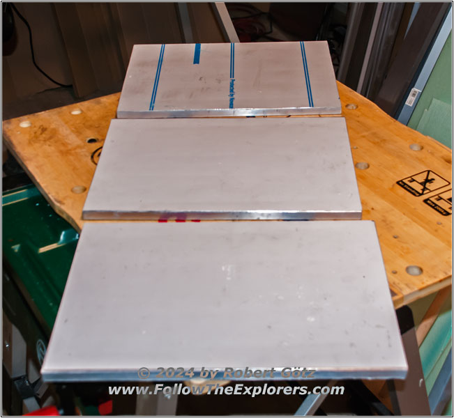 Shelter top bed storage lid Shelter top bed storage lid