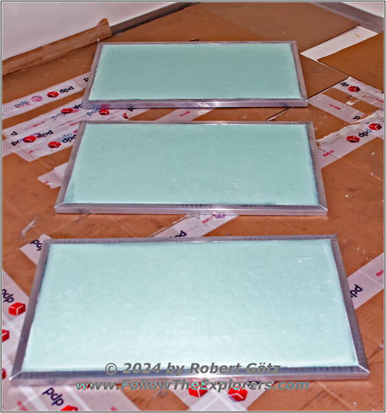 Shelter top bed storage lid Shelter top bed storage lid