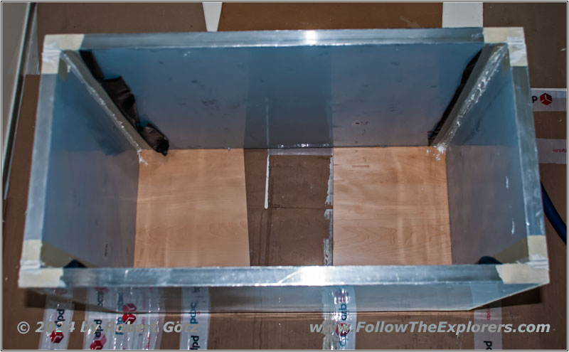 Shelter water tank mount/storage Shelter water tank mount/storage