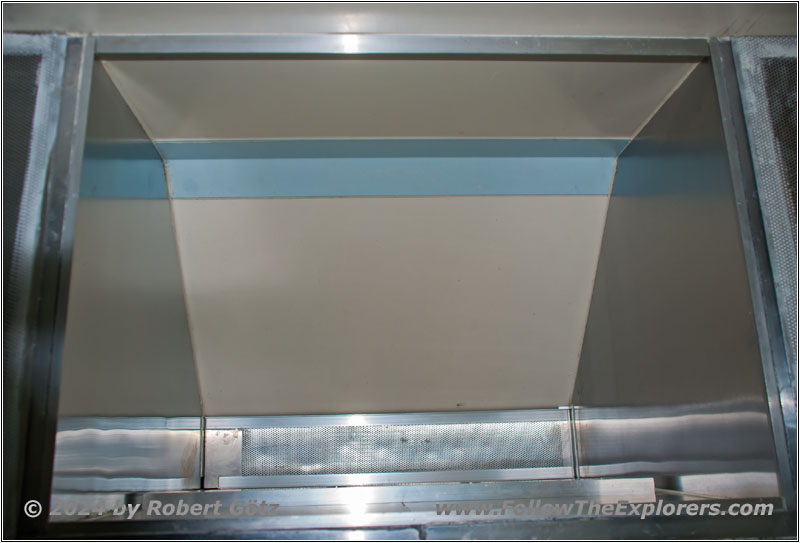 Shelter bed, lower cover Shelter bed, lower cover