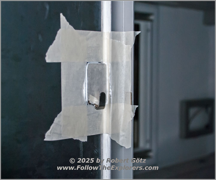 Shelter bedroom door lock Shelter bedroom door lock