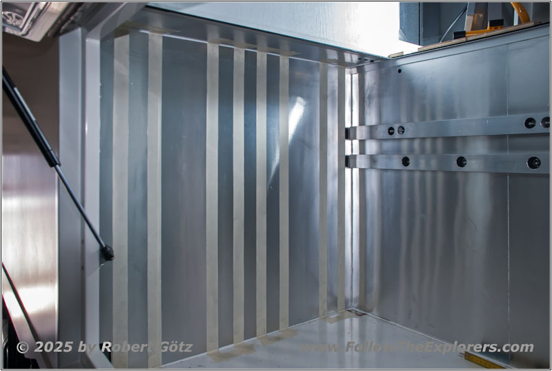 Shelter electrical cabinet mount Shelter electrical cabinet mount