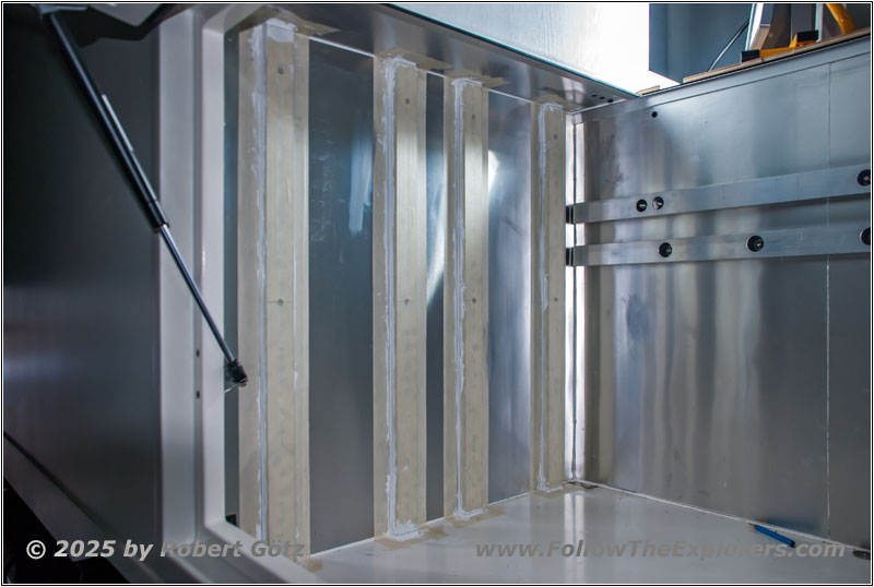 Shelter electrical cabinet mount Shelter electrical cabinet mount