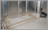 Shelter urine tank mount