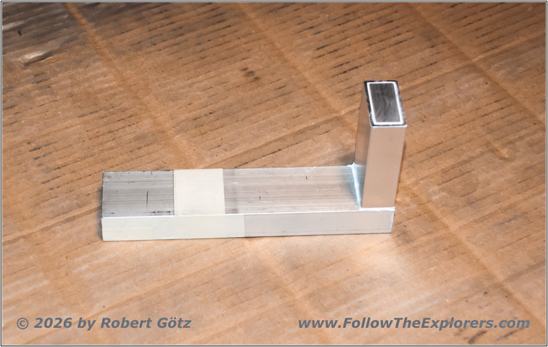 Shelter restroom wet wipes holder support Shelter restroom wet wipes holder support