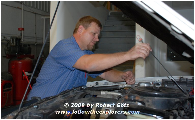 Jamie from Pioneer Auto working on my S10 Jamie from Pioneer Auto working on my S10