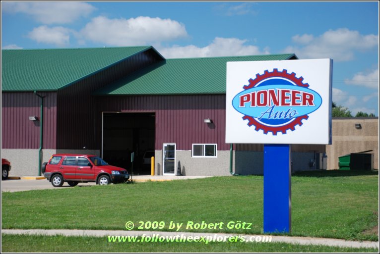 Pioneer Auto in Sergeant Bluff, Iowa Pioneer Auto in Sergeant Bluff, Iowa
