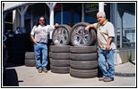 Pangie und Roger, Sinclair Tankstelle, Downtown Dodge City, Kansas