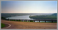 Cliff Road, Ohio River