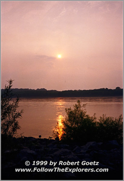 Sunset Mississippi River, IL Sunset Mississippi River, IL