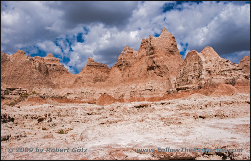 Door Trail, Badlands National Park, South Dakota Door Trail, Badlands National Park, South Dakota