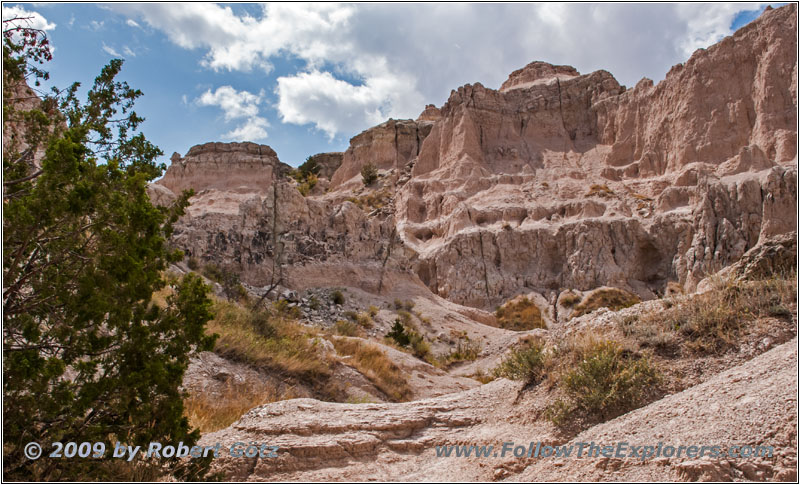 Notch Trail, Badlands National Park, South Dakota Notch Trail, Badlands National Park, South Dakota