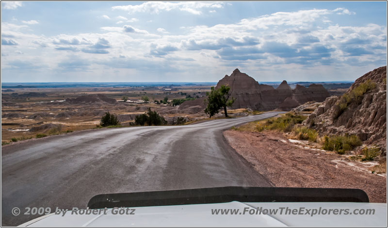Highway 240, Badlands National Park, South Dakota Highway 240, Badlands National Park, South Dakota