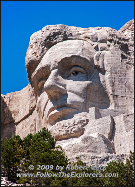 Mt. Rushmore National Monument, South Dakota Mt. Rushmore National Monument, South Dakota