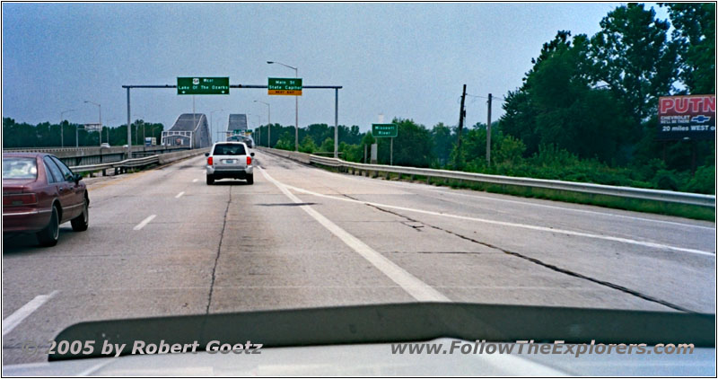 Highway 54, Missouri River, MO