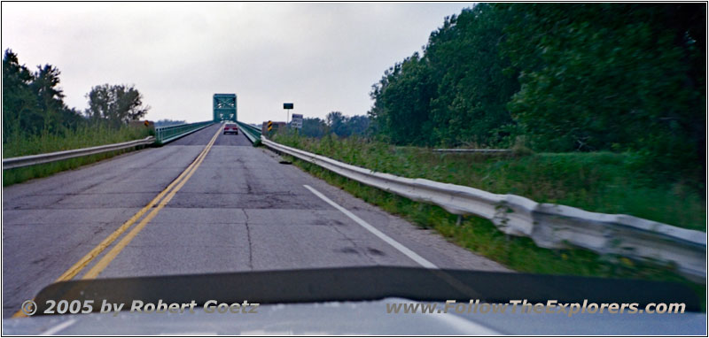 Highway 136, Missouri River, Missouri