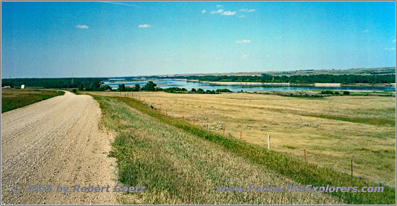 River Rd, Missouri River, ND