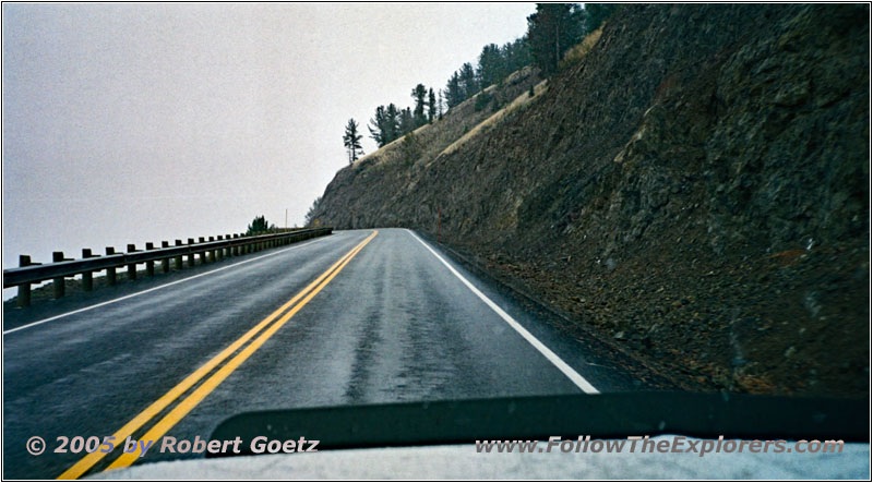 Grand Loop Rd, Yellowstone National Park, Wyoming