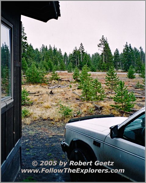 88 S10 Blazer, Snowlodge Cabin, Yellowstone National Park, Wyoming