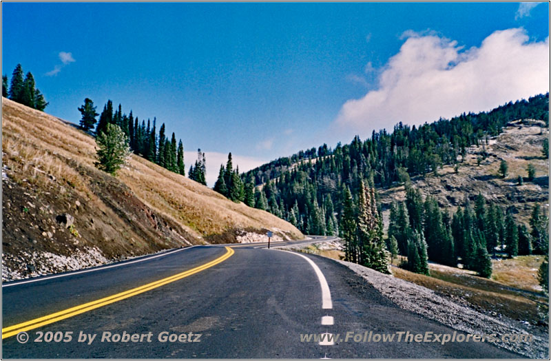 Grand Loop Rd, Yellowstone National Park, Wyoming