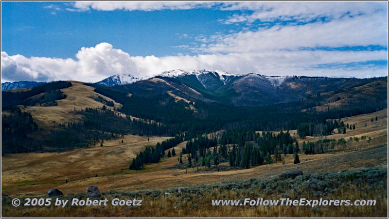 Grand Loop Rd, Yellowstone National Park, WY