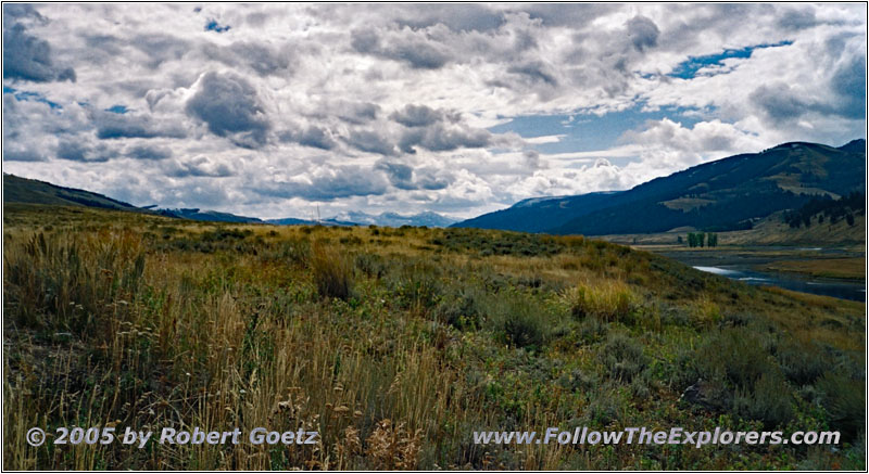 NE Entrance Rd, Yellowstone National Park, Wyoming