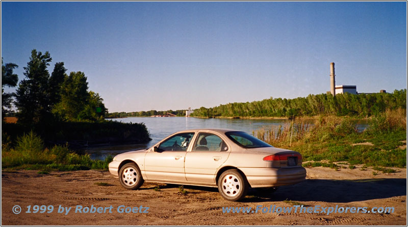 Missouri River, NE Missouri River, NE