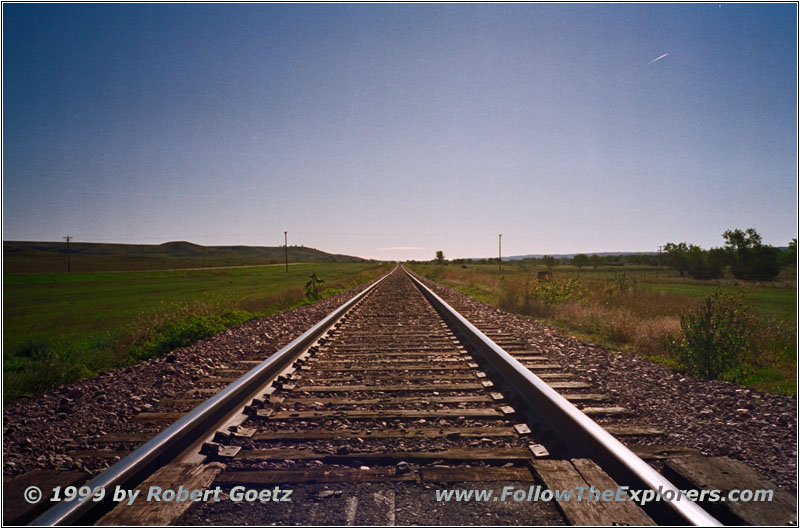 Railroad Xing, Farm Island Rd, Pierre, SD