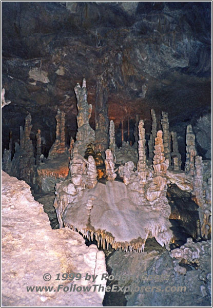 Lewis & Clark Caverns, Montana