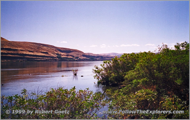 Columbia River, Horsethief Lake State Park, WA Columbia River, Horsethief Lake State Park, WA