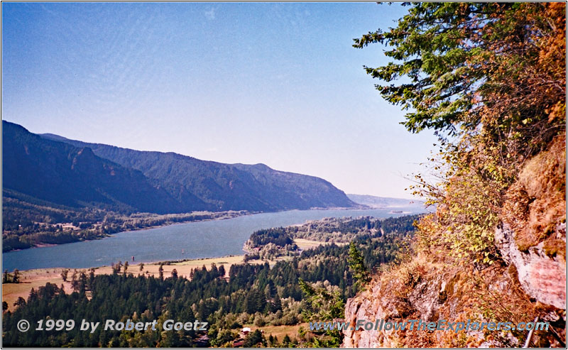 Columbia River, Beacon Rock, Washington