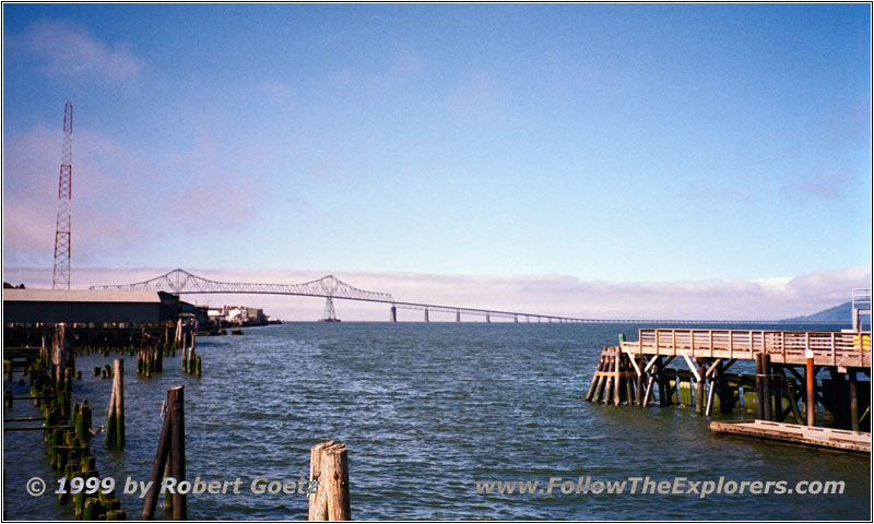 Columbia River, Astoria Megler Bridge, OR Columbia River, Astoria Megler Bridge, OR