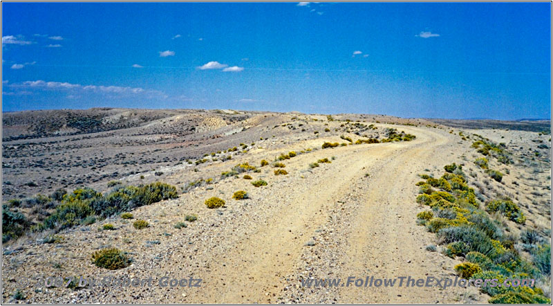 BLM Rd 3216, Cyclone Rim, Great Divide Basin, WY BLM Rd 3216, Cyclone Rim, Great Divide Basin, WY