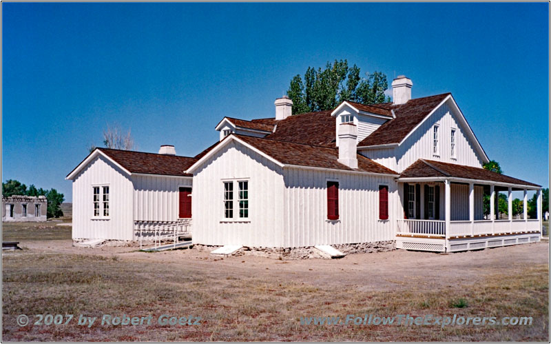 Captains Quarters, Fort Laramie NHS, WY Captains Quarters, Fort Laramie NHS, WY