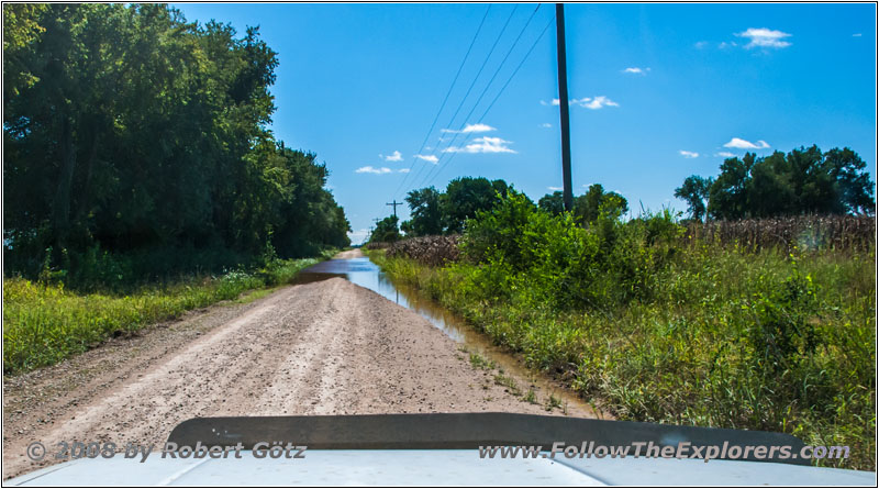 N River Rd, KS N River Rd, KS