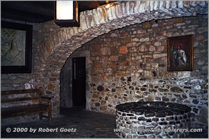 Verwunschener Brunnen, French Castle, Old Fort Niagara, New York