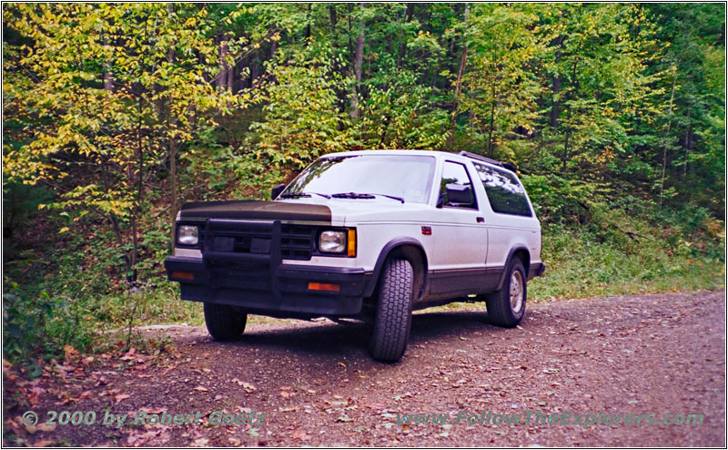 88 S10 Blazer, Althom Road, Pennsylvania