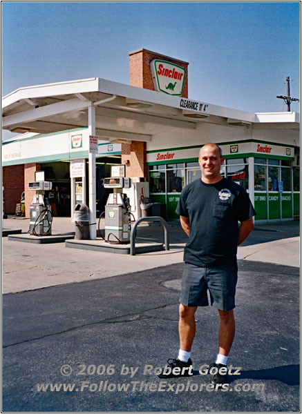 Darrel, Sinclair Autocare, Omaha, NE Darrel, Sinclair Autocare, Omaha, NE