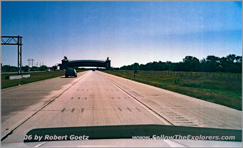 Interstate 80, Great Platte River Road Archway Monument, Nebraska