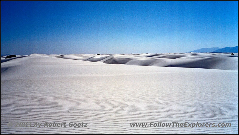 Alkali Flat Trail, White Sands, NM