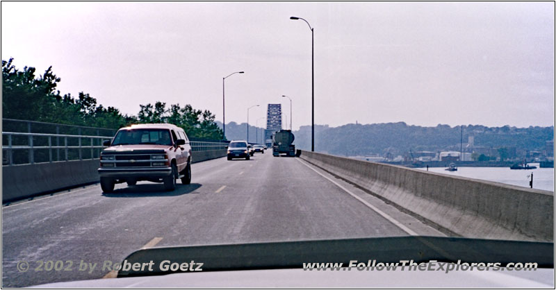 Dubuque, Mississippi River, Highway 20, IL Dubuque, Mississippi River, Highway 20, IL