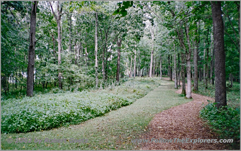 Large Gerdales Mound, Effigy Mounds, IA Large Gerdales Mound, Effigy Mounds, IA