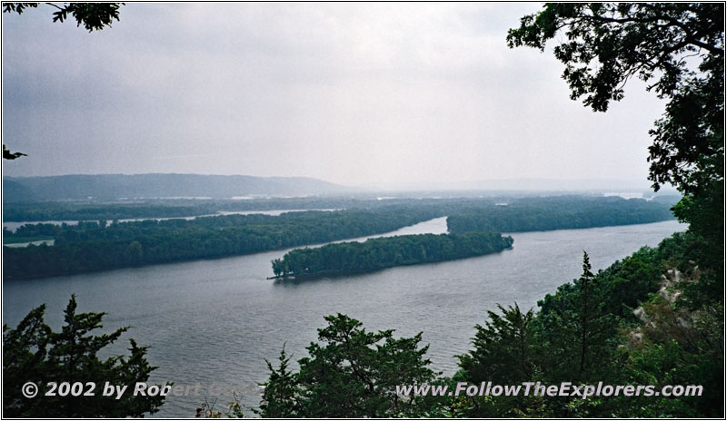 Mississippi River, Twin Views, Effigy Mounds, IA Mississippi River, Twin Views, Effigy Mounds, IA