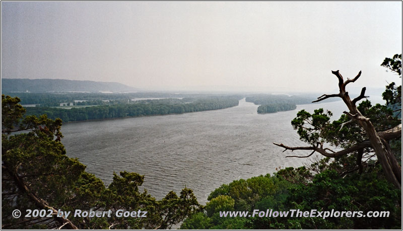 Mississippi River, Hanging Rock, Effigy Mounds, Iowa