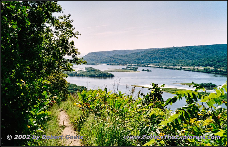 Mississippi River, Bradys Bluff Trail, Perrot State Park, Wisconsin